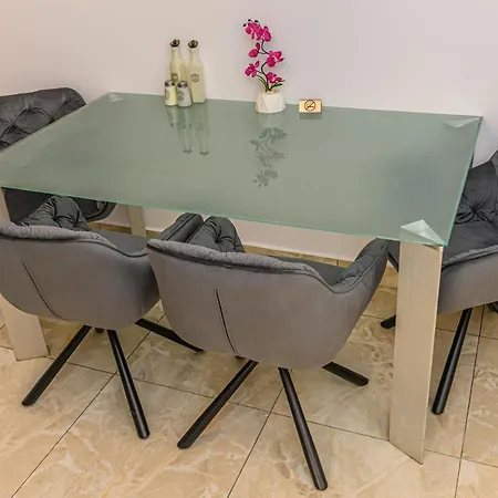 Apartment Casa Aurora 1 Brasov