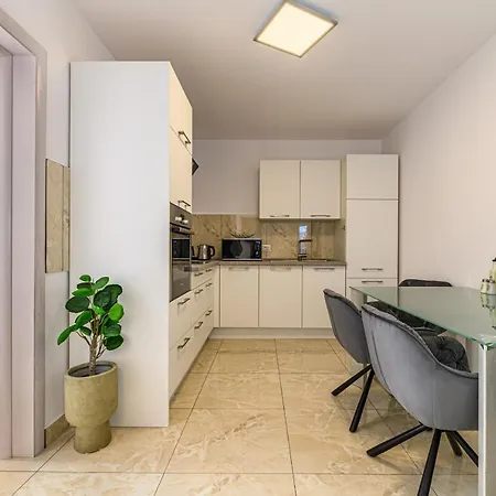 Casa Aurora 1 Apartment